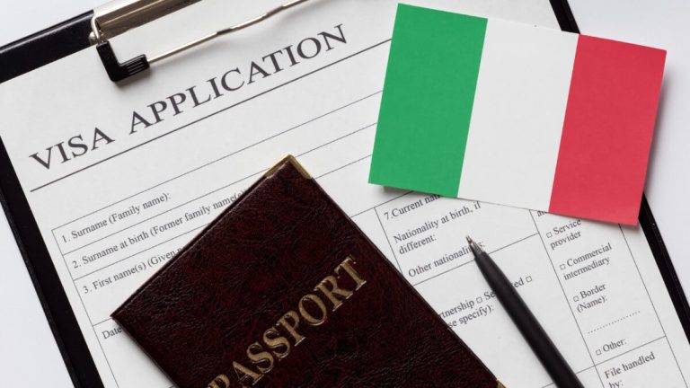 Quy trình nộp hồ sơ và nhận visa